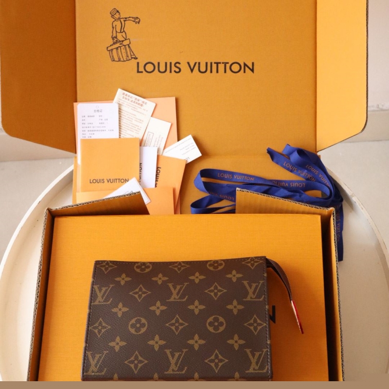 LV Clutch Bags